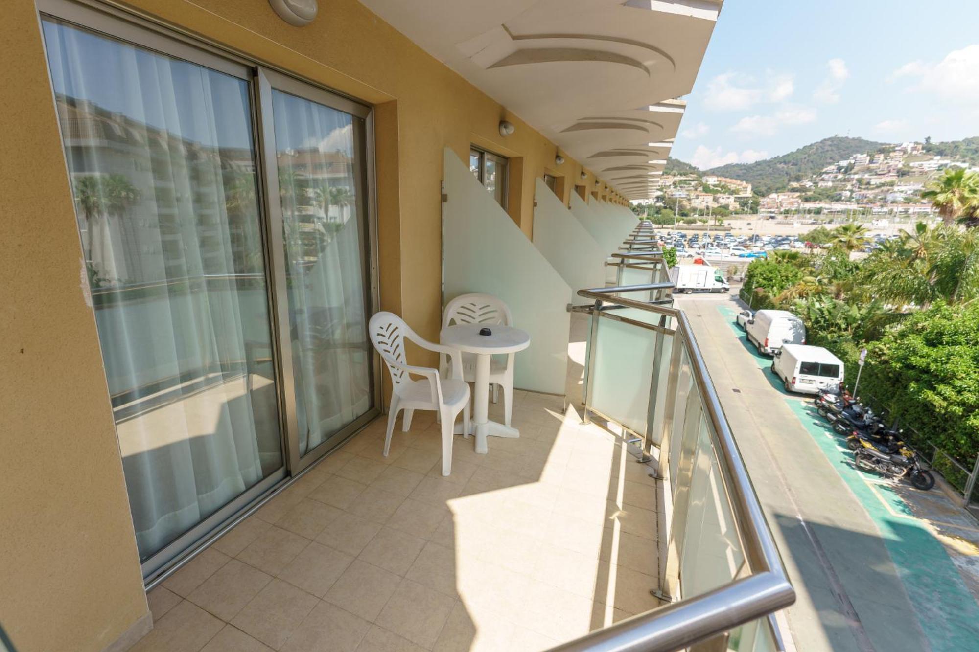Dwo Sirius - Adults Only 4*